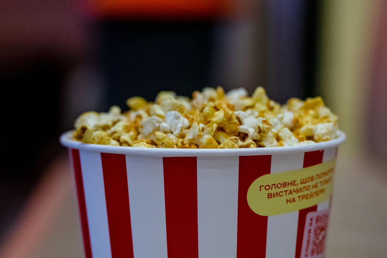 popcorn, cinema, movie-6865976.jpg